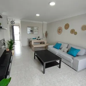 Precioso Apartamento A Estrenar, A 100mts De La Playa Apartamento